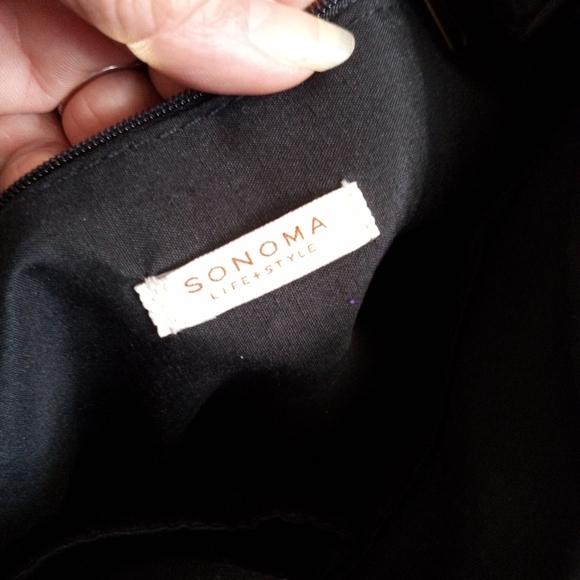 Sonoma Lifestyle black vegan leather crossbody bag with tassels - Picture 5 of 11